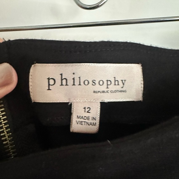 Philosophy Elegant Black Pencil Skirt - Picture 2 of 4